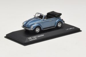 Volkswagen 1302 Kabriolett Sinine Metallik Minichamps 1:43 430055042 Metall - pilt 2/4