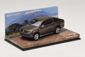Volkswagen Amarok Pruun Metallik Minichamps 1:43 436058361 Metall - pilt 2/5