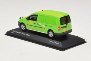 Volkswagen Caddy Maxi Norway Post Minichamps 1:43 403057006 Metall - pilt 3/4