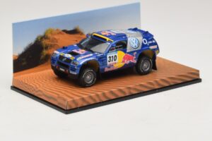 Volkswagen Race Touareg Red Bull #310 Edasimüüja Väljaanne 2005 Minichamps 1:43 7LO099400PD310 Metall - pilt 2/5