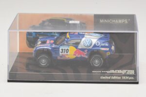 Volkswagen Race Touareg Red Bull #310 J. Kleinschmidt / F. Pons Dakar Rally 2005 Minichamps 1:43 436055310 Metall - pilt 4/5