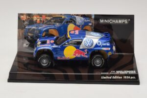 Volkswagen Race Touareg Red Bull Presentation Essen Motor Show 2004 Minichamps 1:43 436045300 Metall