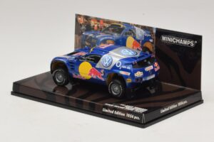 Volkswagen Race Touareg Red Bull Presentation Essen Motor Show 2004 Minichamps 1:43 436045300 Metall - pilt 3/5