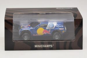 Volkswagen Race Touareg Red Bull Presentation Essen Motor Show 2004 Minichamps 1:43 436045300 Metall - pilt 5/5