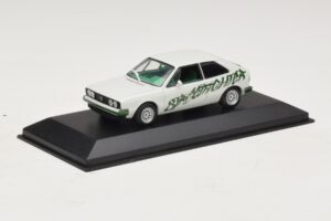 Volkswagen Scirocco Mk1 Streetfighter Valge Minichamps 1:43 430050424 Metall - pilt 2/4