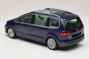 Volkswagen Sharan Blue Metallic Minichamps 1:18 110051000 Metall - pilt 6/8