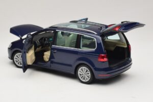 Volkswagen Sharan Blue Metallic Minichamps 1:18 110051000 Metall - pilt 7/8