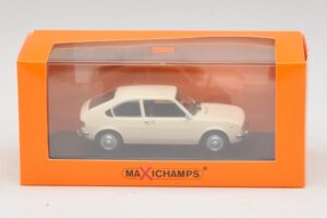 Alfa Romeo Alfasud Valge Maxichamps 1:43 940120101 Metall - pilt 5/5