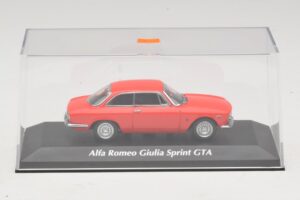 Alfa Romeo Giulia Sprint GTA Punane Maxichamps 1:43 940120440 Metall - pilt 4/5