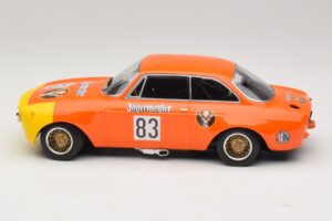 Alfa Romeo GTA 1300 Junior #83 Jagermeister R. Maschke DRM 1972 Minichamps 1:18 155721283 Metall - pilt 3/6