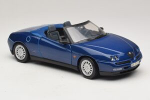 Alfa Romeo Spider 916 Sinine Maisto 1:18 31831 Metall - pilt 6/8