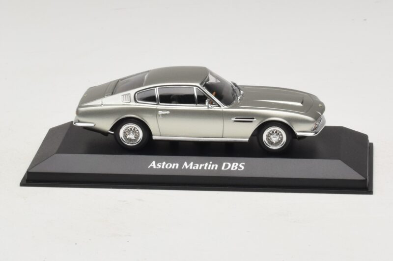 Aston Martin DBS Hõbe Maxichamps 1:43 940137600 Metall