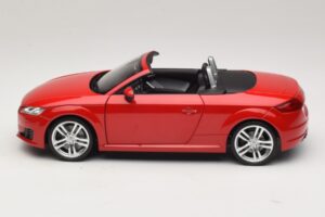 Audi TT 8J Roadster Tango Red Minichamps 1:18 5011400525 Metall - pilt 4/8