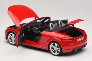 Audi TT 8J Roadster Tango Red Minichamps 1:18 5011400525 Metall - pilt 5/8