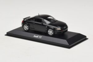 Audi TT 8N Must Maxichamps 1:43 940017221 Metall - pilt 3/5