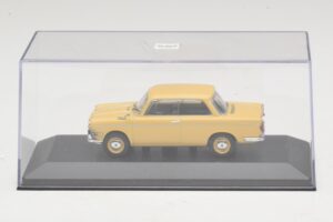 BMW 700 Coupe Kollane Asenduskarp Minichamps 1:43 80420153662-R1 Metall - pilt 4/5