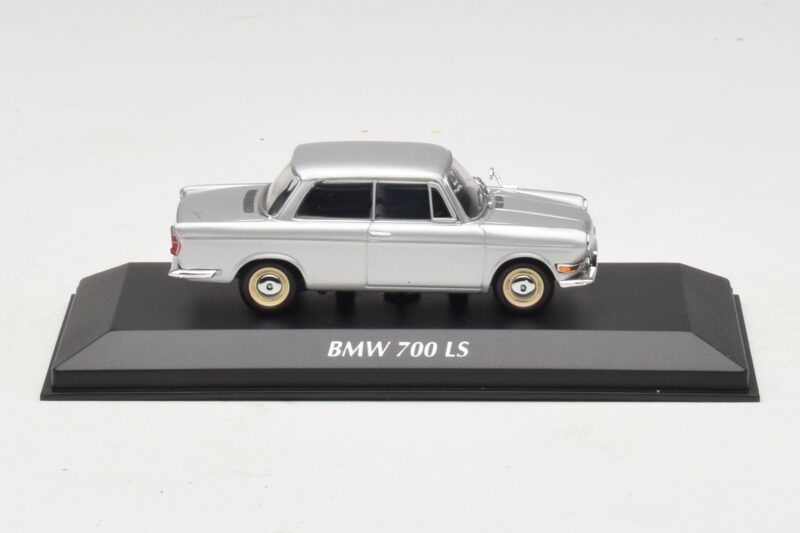 BMW 700 LS Hõbe Maxichamps 1:43 940023700 Metall
