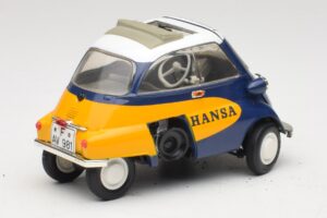 BMW Isetta 250 Lufthansa Revell 1:18 08926 Metall - pilt 3/8