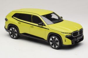 BMW XM G09 Kollane Minichamps 1:18 110023302 Metall - pilt 6/8