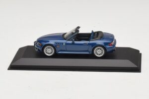 BMW Z3 E36/7 1.8 M Package Sinine Asenduskarp Minichamps 1:43 80429411714-R1 Metall