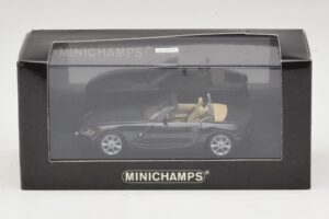 BMW Z4 E85 Must Metallik Asenduskarp Minichamps 1:43 80420144055-R1 Metall - pilt 5/5