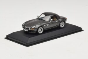 BMW Z8 E52 Hardtop Hall Minichamps 1:43 BMW022 Metall - pilt 2/5