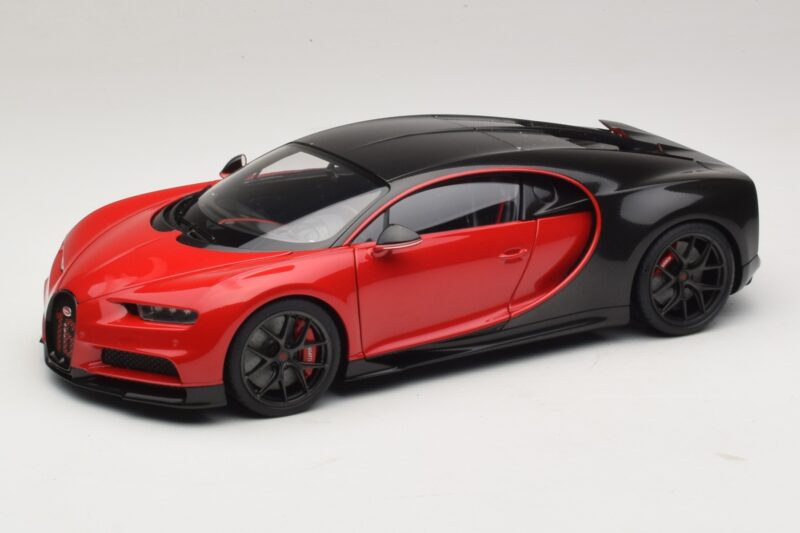 Bugatti Chiron Sport Italian Red & Carbon AUTOart 1:18 70996 Komposiit