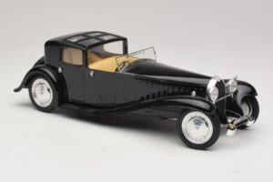 Bugatti Royale Must Solido 1:18 8001 Metall - pilt 4/6
