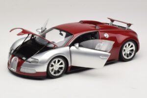 Bugatti Veyron Centenaire Edition Chrome Red Minichamps 1:18 100110851 Metall - pilt 2/8