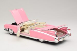Cadillac Eldorado Biarritz Roosa Maisto 1:18 31813-P1 Metall - pilt 5/8