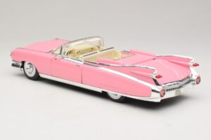 Cadillac Eldorado Biarritz Roosa Maisto 1:18 31813-P1 Metall - pilt 7/8