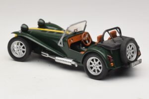Caterham Super Seven Roheline Anson 1:18 30317-W1 Metall - pilt 5/6