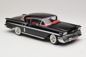 Chevrolet Bel Air Impala Coupe Must KK-Scale 1:18 KKDC181592 Metall - pilt 4/6
