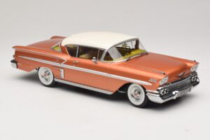 Chevrolet Bel Air Impala Coupe Vaskne & Kreemjas KK-Scale 1:18 KKDC181591 Metall - pilt 4/6