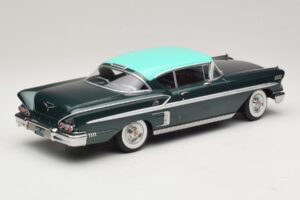 Chevrolet Bel Air Impala Coupe Tumeroheline Metallik & Roheline KK-Scale 1:18 KKDC181594 Metall - pilt 2/6