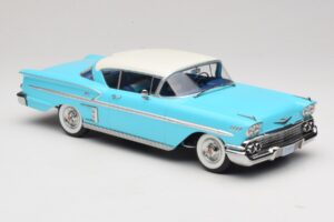 Chevrolet Bel Air Impala Coupe Türkiis & Kreemjas KK-Scale 1:18 KKDC181593 Metall - pilt 4/6