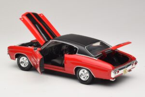 Chevrolet Chevelle SS454 Punane Maisto 1:18 31890-P1 Metall - pilt 5/8