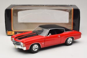 Chevrolet Chevelle SS454 Punane Maisto 1:18 31890-P1 Metall - pilt 8/8