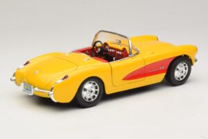 Chevrolet Corvette C1 Kabriolett Kollane Punane Bburago 1:18 3034-M2 Metall - pilt 3/8