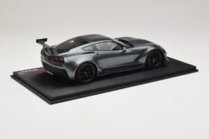 Chevrolet Corvette C7 ZR-1 Shadow Grey Metallic TopSpeed 1:18 TS0148 Vaik - pilt 2/6