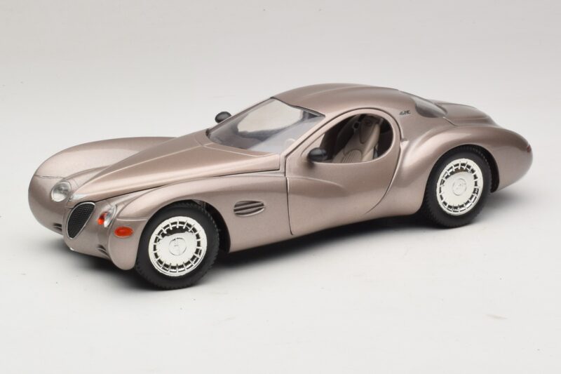 Chrysler Atlantic Beež Guiloy 1:18 68570 Metall
