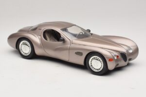 Chrysler Atlantic Beež Guiloy 1:18 68570 Metall - pilt 6/8