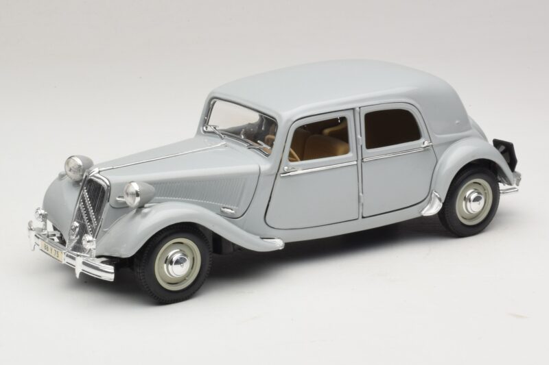 Citroen 15CV Six Hall Maisto 1:18 31837 Metall