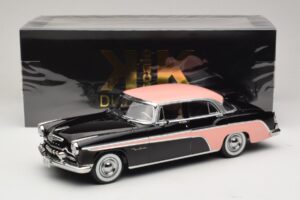 DeSoto Fireflite Sedan Must & Roosa KK-Scale 1:18 KKDC181542 Metall - pilt 6/6