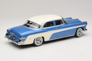 DeSoto Fireflite Sedan Sinine Metallik & Kreemjas KK-Scale 1:18 KKDC181544 Metall - pilt 2/6