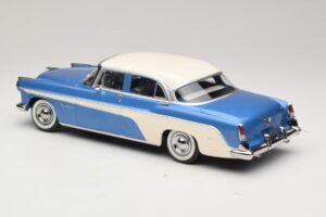 DeSoto Fireflite Sedan Sinine Metallik & Kreemjas KK-Scale 1:18 KKDC181544 Metall - pilt 5/6