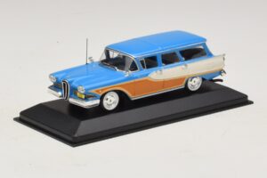 Edsel Bermuda Universaal Caribbean Turquoise Minichamps 1:43 400082014 Metall - pilt 2/4