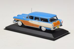 Edsel Bermuda Universaal Caribbean Turquoise Minichamps 1:43 400082014 Metall - pilt 3/4