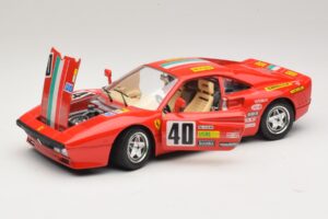 Ferrari 288 GTO #40 Punane Bburago 1:18 3027-P4 Metall - pilt 2/8