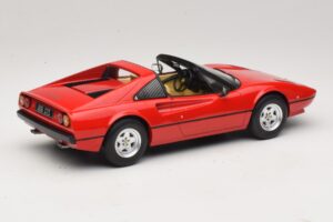 Ferrari 308 GTS Punane MCG 1:18 MCG18171 Metall - pilt 2/6
